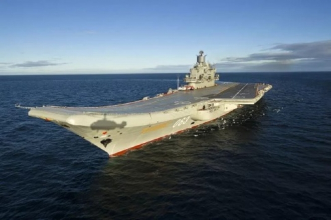 Крейсер «Адмирал Кузнецов» прибудет на ремонт в Мурманск в начале 2018 года
