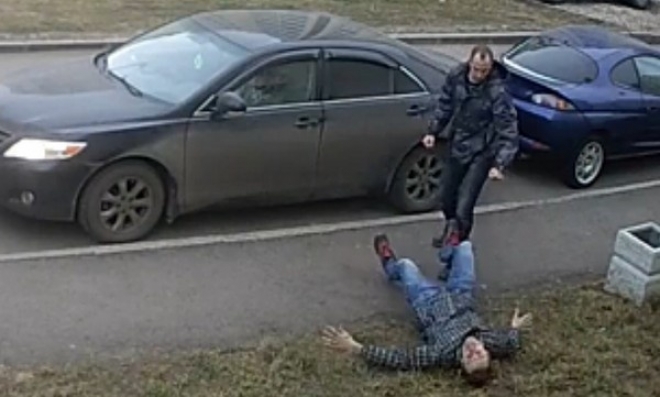 Мончегорск: озверевший юноша убил человека