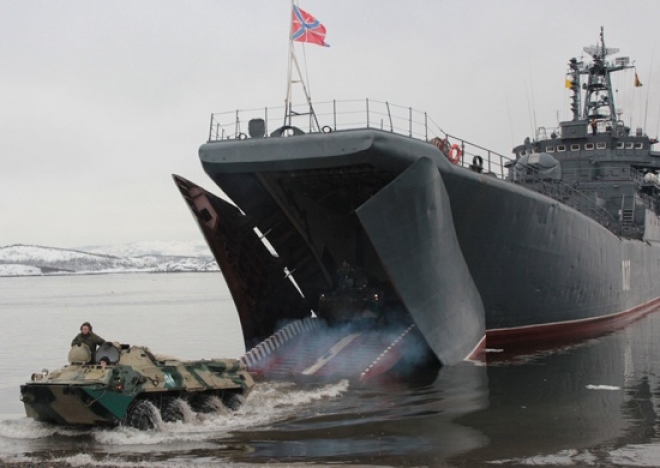 В Кольском заливе прошла тренировка морского десанта