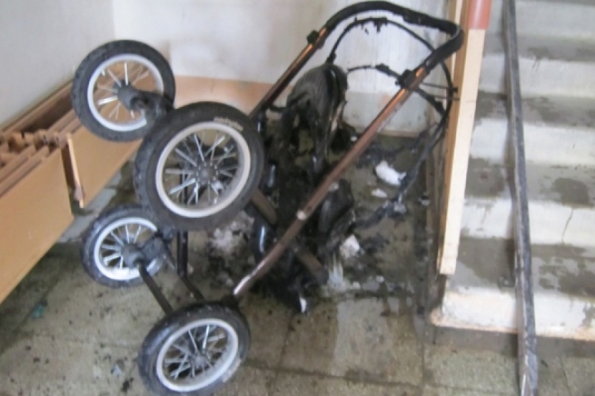 Ревда: причина пожара - детская коляска