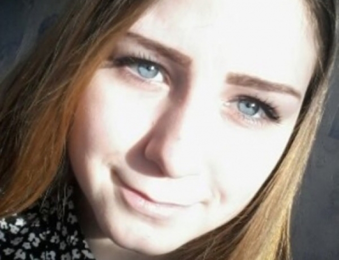 В Мончегорске разыскивают пропавшую 16-летнюю школьницу