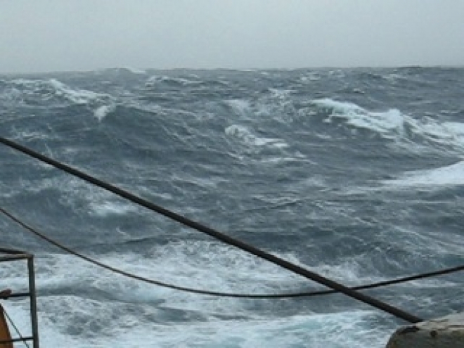 В Баренцевом море - волна до трёх метров