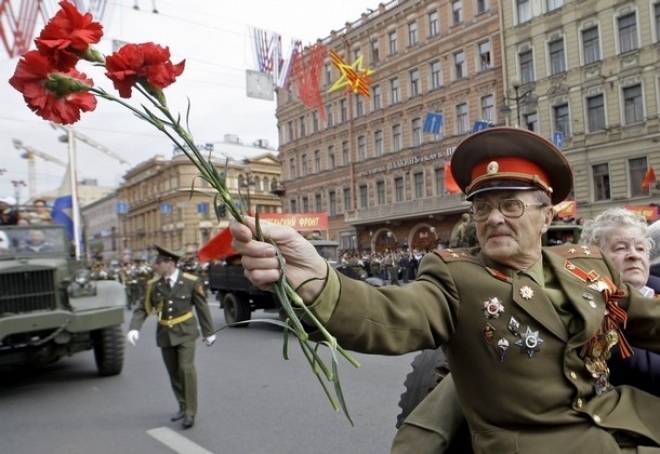 Новый год в России могут объявить «Годом Победы»