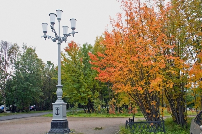 Мурманск: городские деньги зарыты в землю скверов